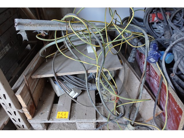 3x pallet kabel - afbeelding 2 van  4