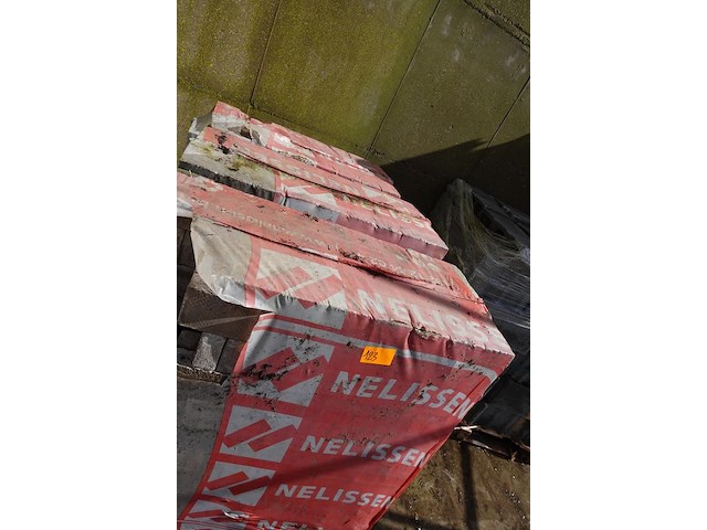 3x pallet stenen nelissen - afbeelding 3 van  3