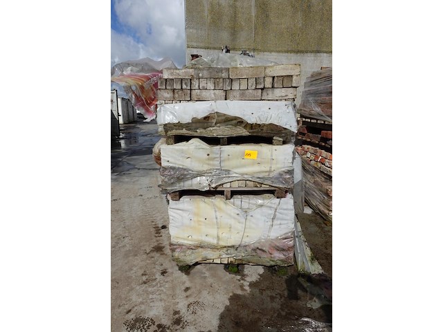 3x pallet stenen terca - afbeelding 1 van  3