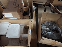 3x pallet toebehoren sanitair - afbeelding 6 van  8