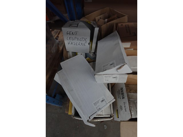 3x pallet toebehoren sanitair - afbeelding 7 van  8