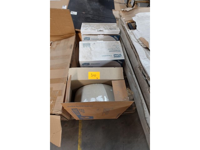 3x papier despenser - afbeelding 1 van  4