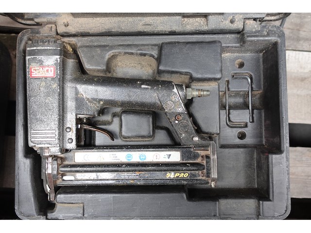 3x pneumatische schieter senco - afbeelding 2 van  3