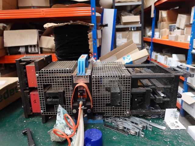 3x ponsmachine tekna - afbeelding 5 van  11