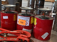 3x productdispenser met pompsysteem - afbeelding 1 van  1