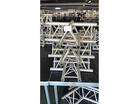 3x protruss t31 cross - afbeelding 2 van  2