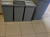 3x pvc vuilbakken