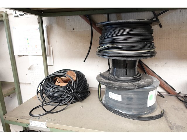 3x rek met inhoud - afbeelding 3 van  11