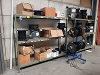 3x rek met inhoud - afbeelding 1 van  11