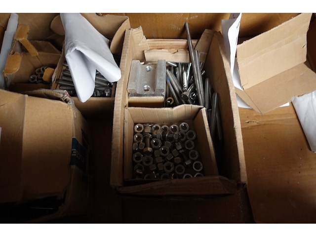 3x rek met inhoud - afbeelding 5 van  11