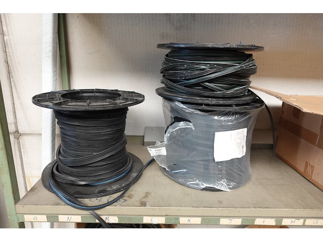 3x rek met inhoud - afbeelding 6 van  11