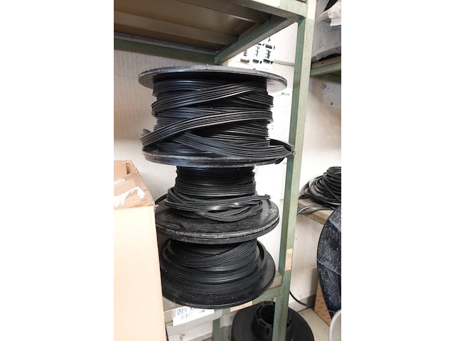 3x rek met inhoud - afbeelding 8 van  11