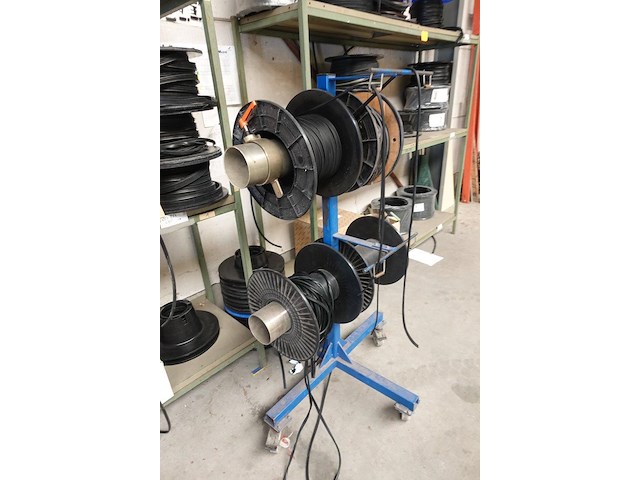 3x rek met inhoud - afbeelding 9 van  11