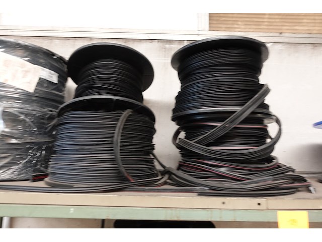 3x rek met inhoud - afbeelding 10 van  11