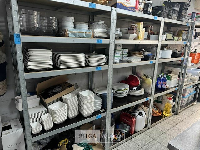 3x rek zonder inhoud - afbeelding 1 van  4