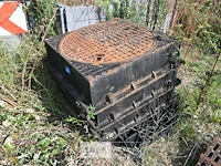 ± 3x rioolputdeksels benor
