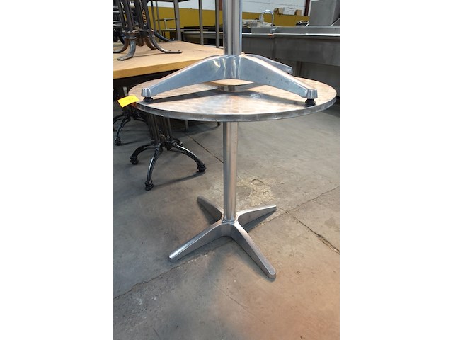 3x ronde inox tafel - afbeelding 4 van  4