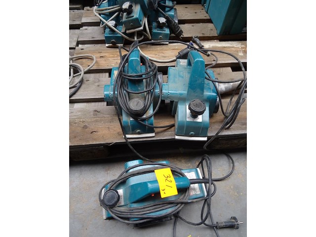 3x schaafmachine makita - afbeelding 1 van  4