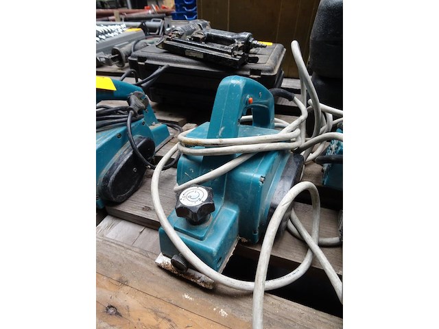 3x schaafmachine makita - afbeelding 3 van  4