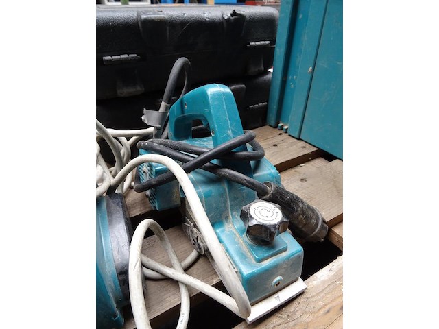 3x schaafmachine makita - afbeelding 4 van  4