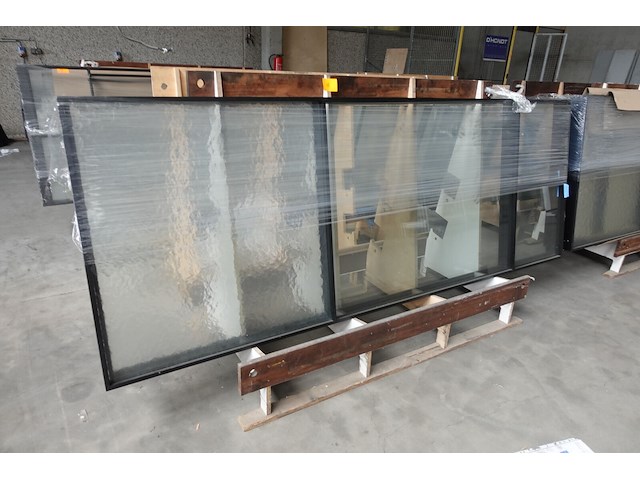 3x stalen raam met glas - afbeelding 2 van  4