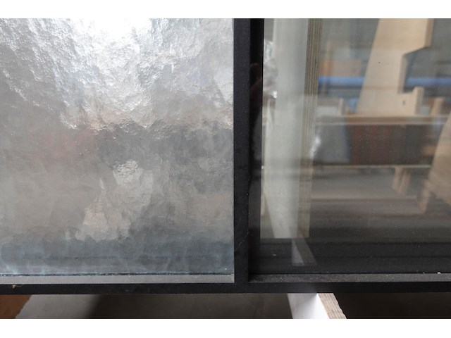 3x stalen raam met glas - afbeelding 3 van  4