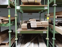 3x stapelbare metalen houder + inhoud