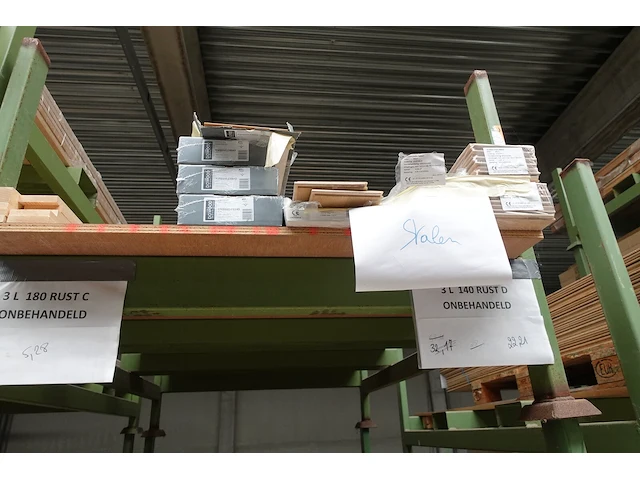 3x stapelbare metalen houder + inhoud - afbeelding 4 van  4