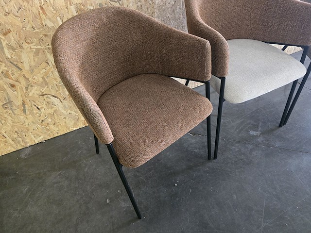 3x stoel divers in terracotta en beige stof - afbeelding 2 van  6