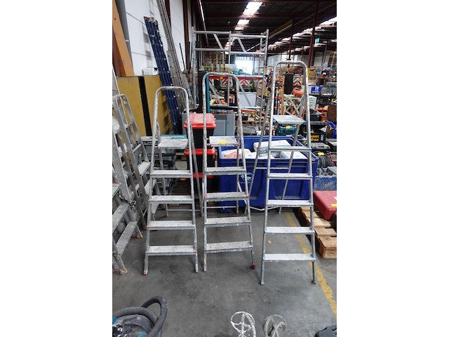 3x trapladder - afbeelding 1 van  2