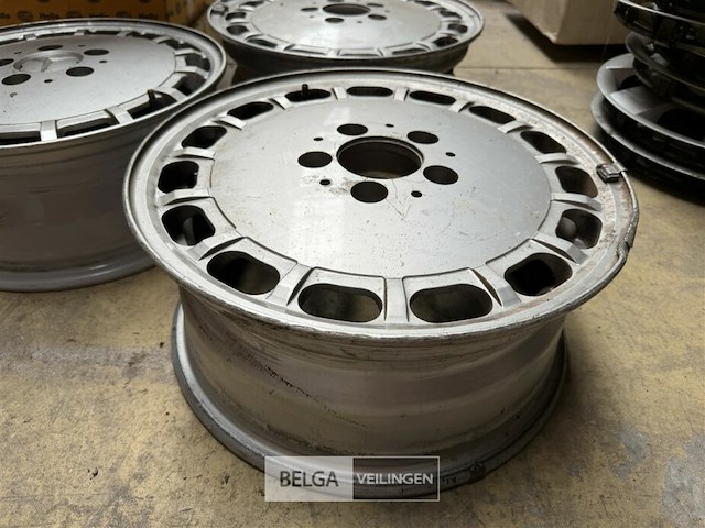 3x velg mercedes div soorten - afbeelding 2 van  2