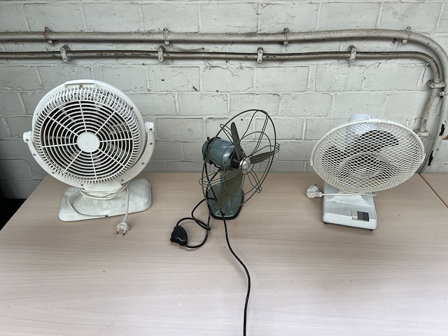 3x ventilator - afbeelding 1 van  4