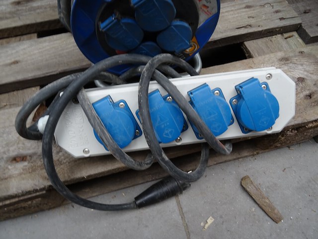 3x verlengkabel op haspel - afbeelding 2 van  5