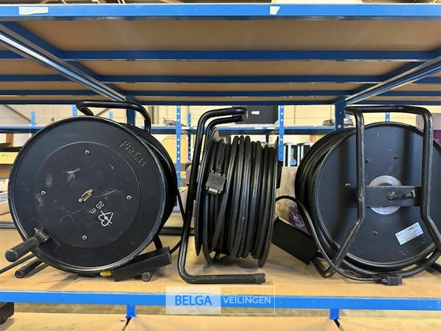 3x vga op haspel ± 50m - afbeelding 3 van  3