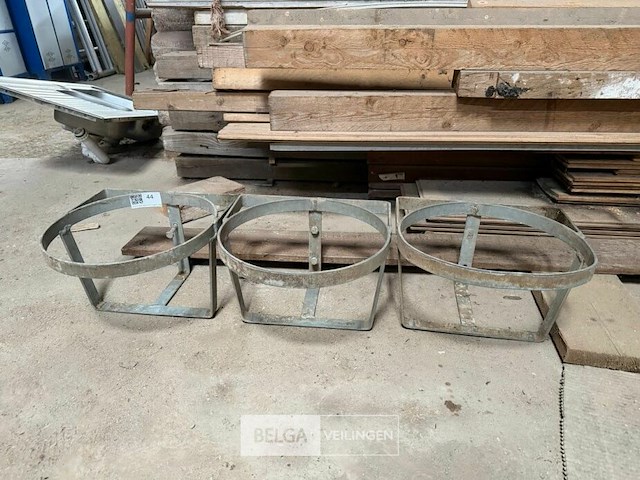 3x voederbakhouder - afbeelding 1 van  3