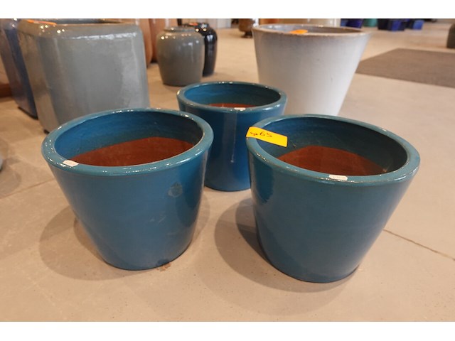 3x vorstvrije terracotta bloempot - afbeelding 1 van  3