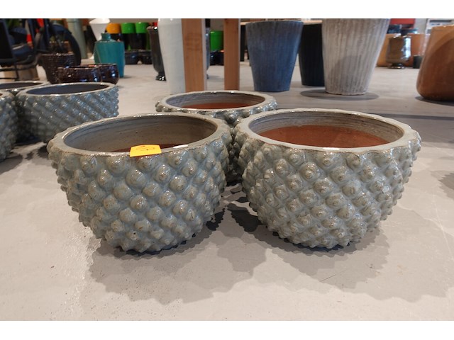 3x vorstvrije terracotta bloempot - afbeelding 1 van  4