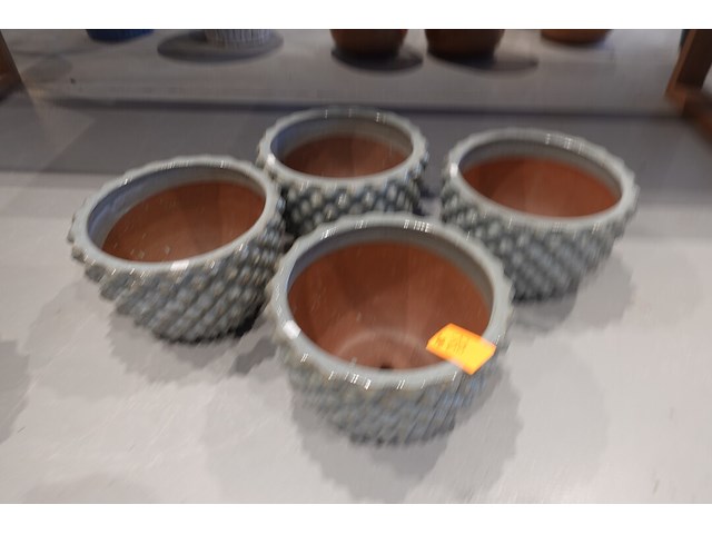 3x vorstvrije terracotta bloempot - afbeelding 2 van  3