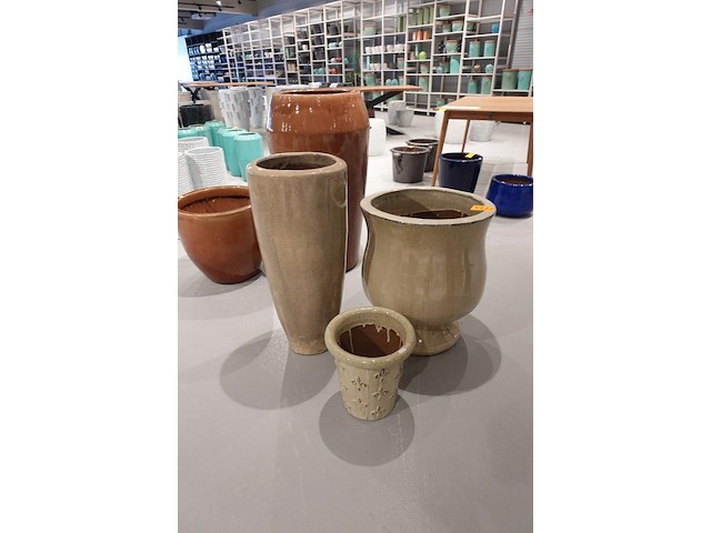 3x vorstvrije terracotta bloempot - afbeelding 2 van  7