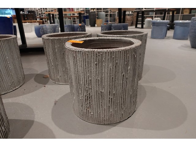 3x vorstvrije terracotta bloempot - afbeelding 1 van  3