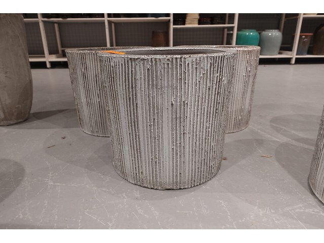 3x vorstvrije terracotta bloempot - afbeelding 1 van  3