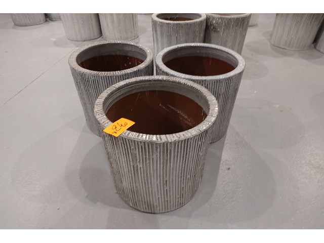 3x vorstvrije terracotta bloempot - afbeelding 2 van  3