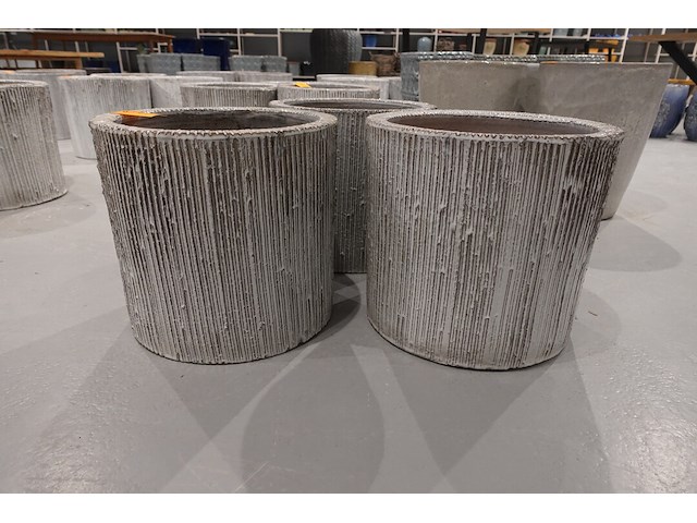 3x vorstvrije terracotta bloempot - afbeelding 1 van  3