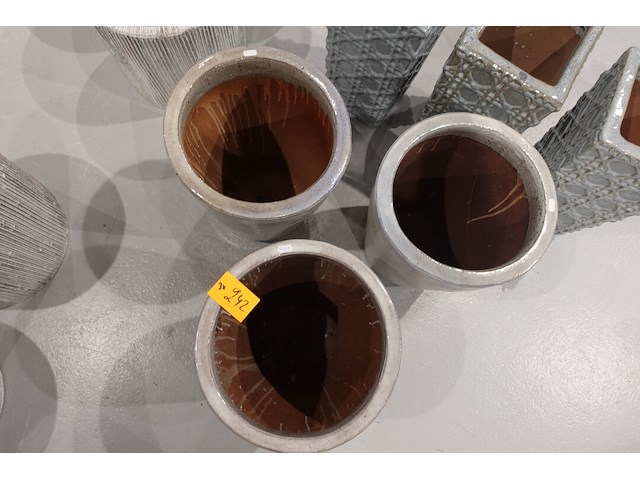 3x vorstvrije terracotta bloempot - afbeelding 3 van  4