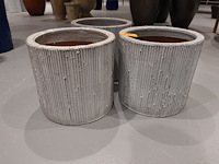 3x vorstvrije terracotta bloempot - afbeelding 1 van  3