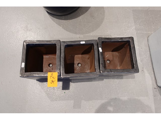 3x vorstvrije terracotta bloempot - afbeelding 3 van  4