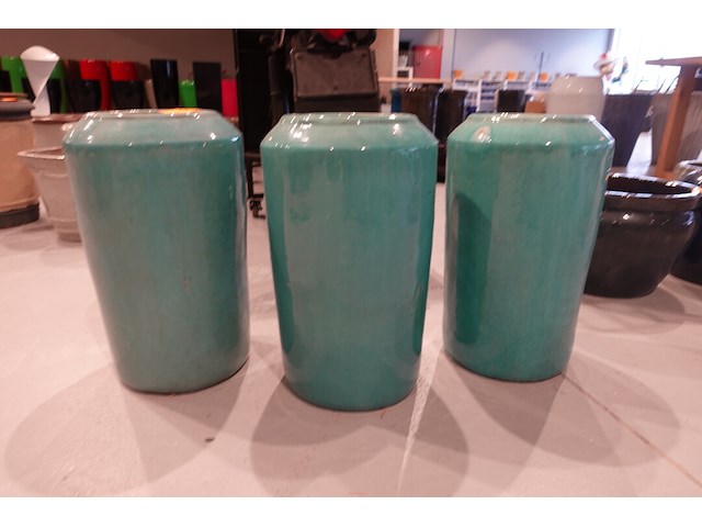 3x vorstvrije terracotta vaas - afbeelding 1 van  3