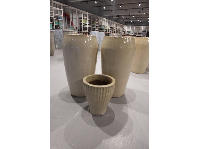 3x vorstvrije terracotta vaas - afbeelding 1 van  5