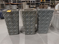 3x vorstvrije terracotta vaas - afbeelding 1 van  4