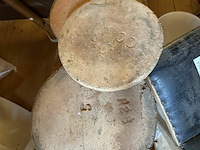 3x vuurvaste stenen + voetbankje + luster - afbeelding 3 van  4